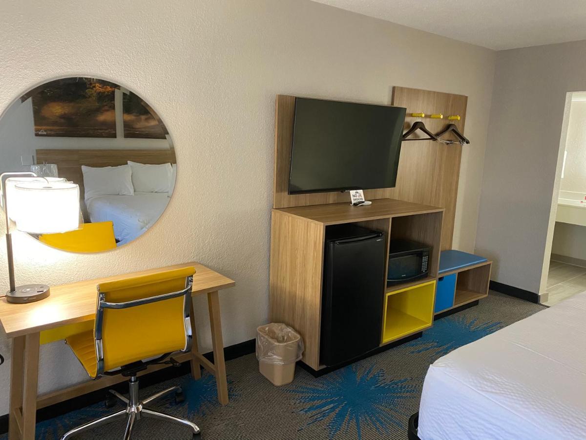 Days Inn By Wyndham Newnan Extérieur photo