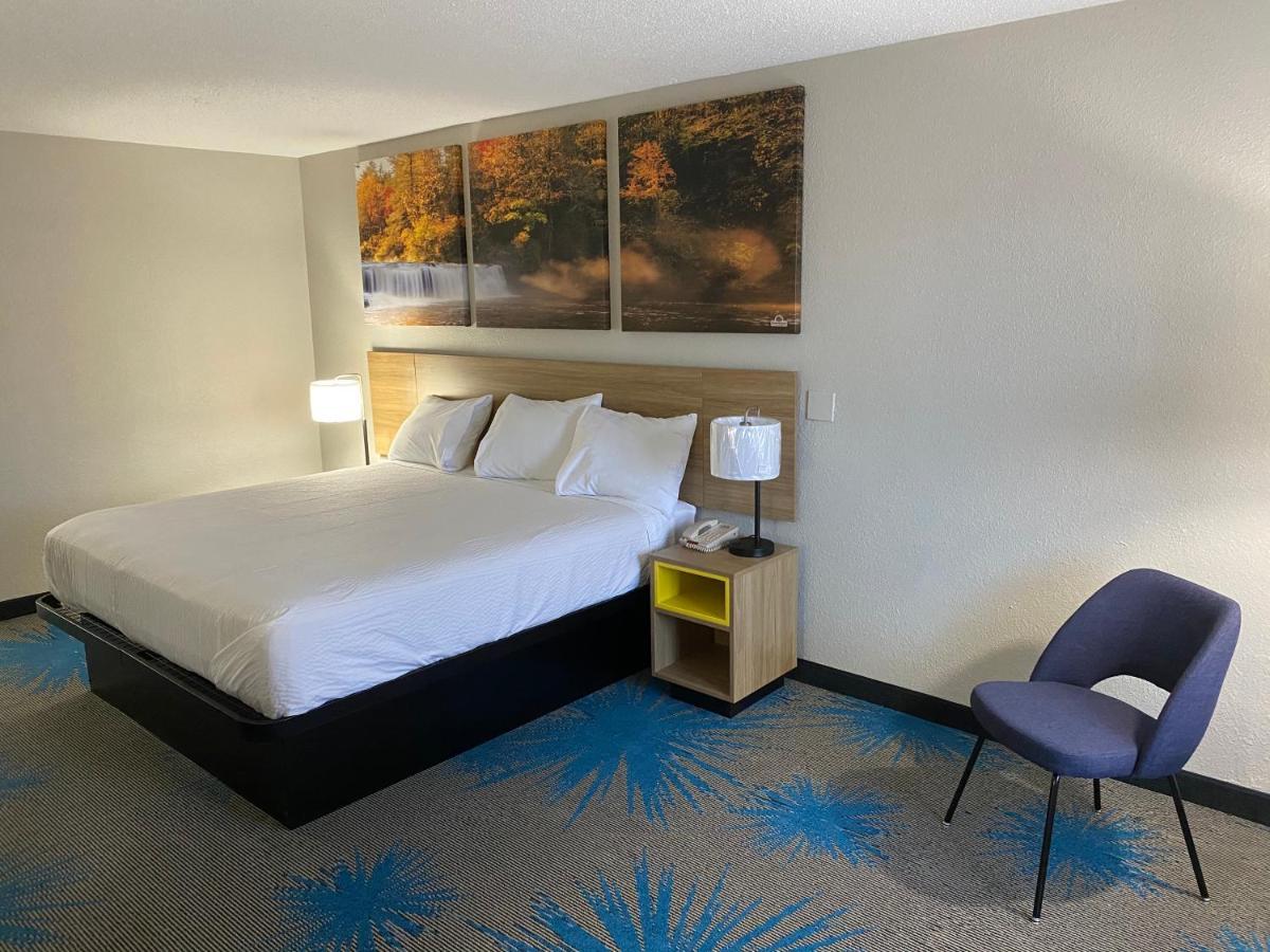 Days Inn By Wyndham Newnan Extérieur photo